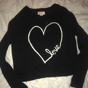 197 love juniors sweater